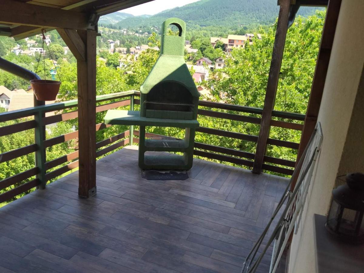 Apartments Villa Tajra Szarajevó Kültér fotó